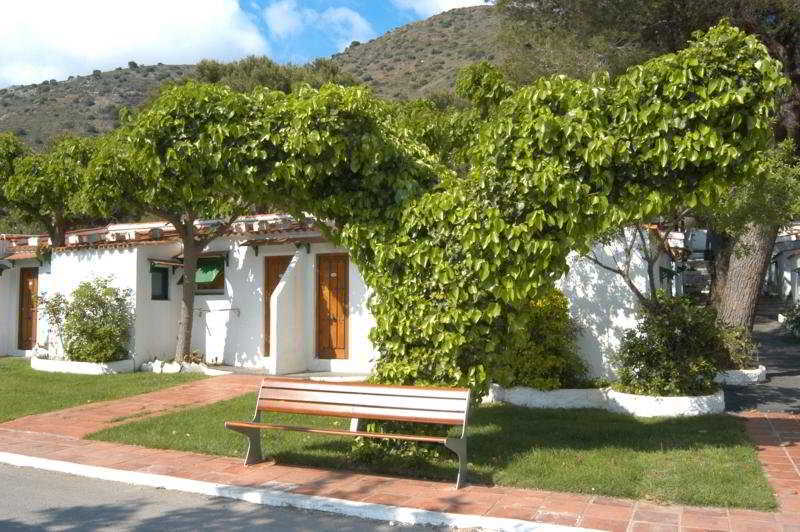 Resort Ciudad De Vacaciones Cala Montjoi